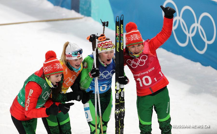 Президент Беларуси наградил олимпийских чемпионок-биатлонисток орденами "За личное мужество"