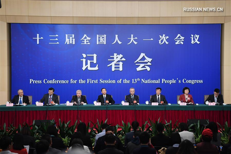В рамках ежегодной сессии ВСНП состоялась пресс-конференция по законодательной работе ВСНП