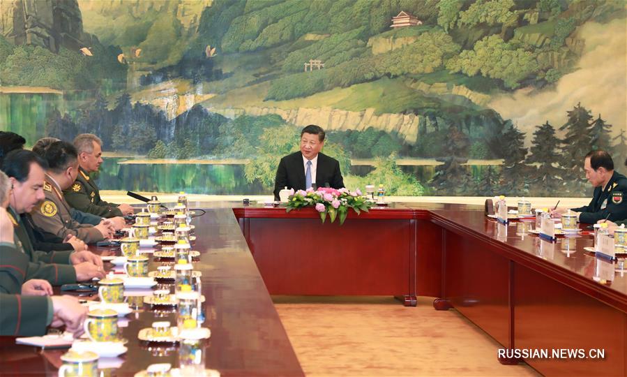 Китай намерен углубить практическое сотрудничество со странами-членами ШОС в области обороны и безопасности -- Си Цзиньпин