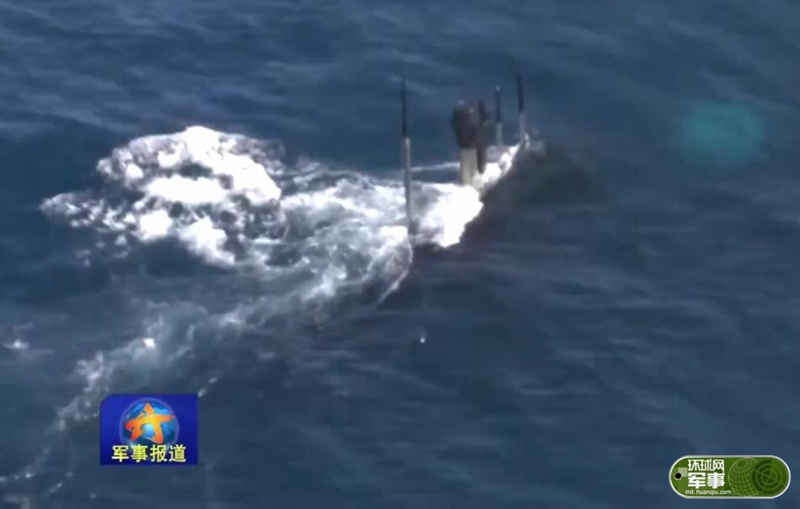 Самые мощные надводные и подводные боевые силы ВМФ КНР вместе показаны зрителям китайского канала 
