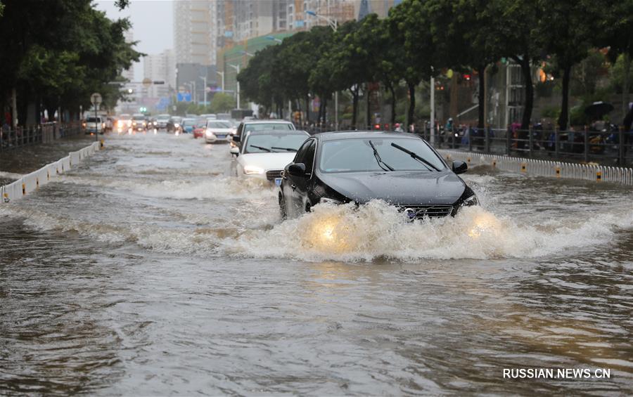 Тропическая депрессия принесла проливные дожди на остров Хайнань