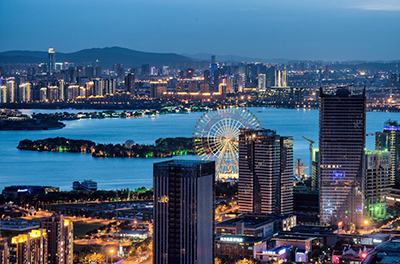 10 китайских городов вошли в мировой рейтинг 100 самых удобных городов для жизни