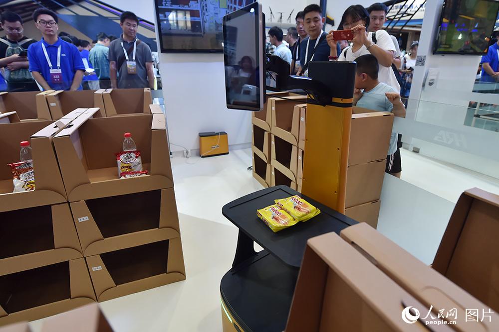 В Пекине открылась Международная конференция робототехники-2018