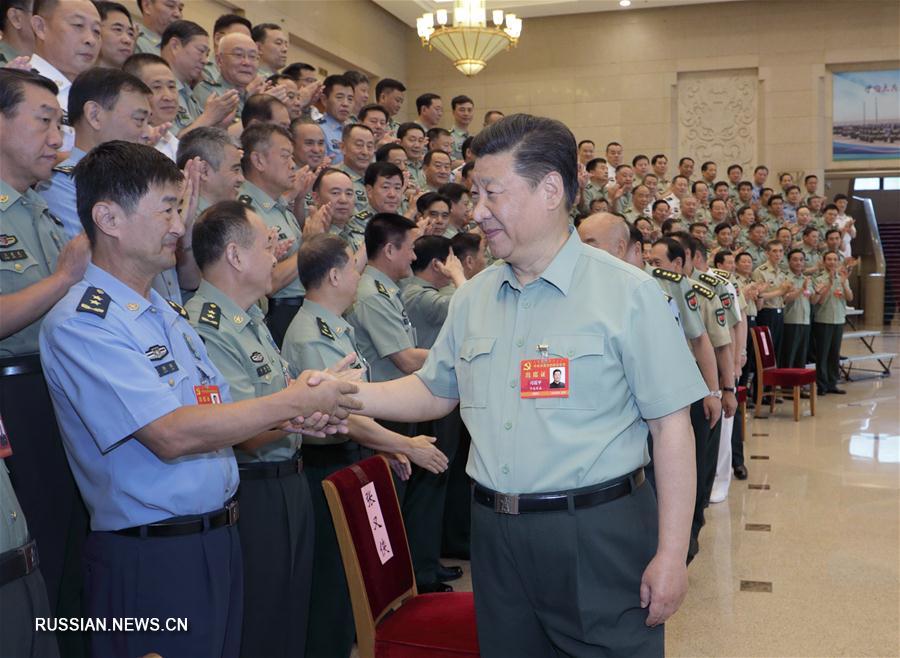 Си Цзиньпин призвал усилить партийное руководство и партийное строительство в армии