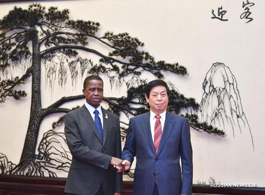 Ли Чжаньшу встретился с президентом Замбии Э.Лунгу