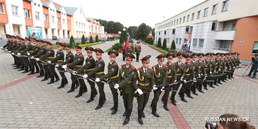 В Беларуси стартовали соревнования юных спасателей-пожарных