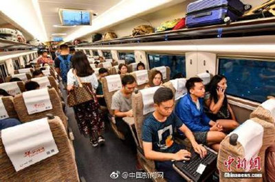 На национальные праздники в Китае пассажиропоток в поездах составит 129 млн человек-раз