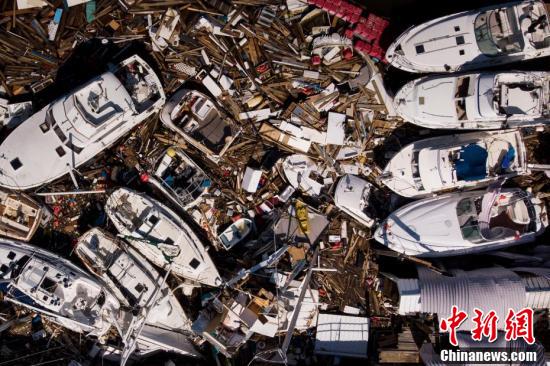 Ураган "Майкл" принес обширное разрушение штатам на юго-восточном берегу США