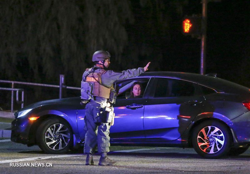 Не менее 13 человек стали жертвами стрельбы в Калифорнии