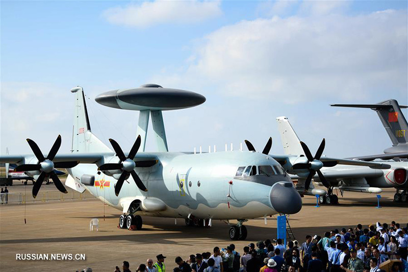 Авиационная и наземная техника на Airshow China