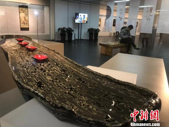 Выставка лаковых изделий состоялась в городе Тайюань