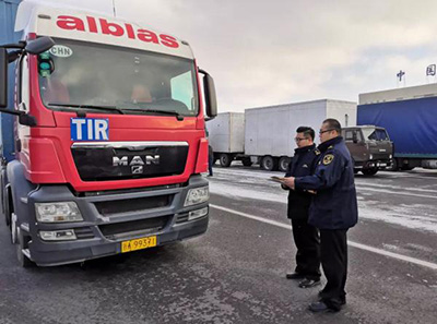 Успешно прошла первая тестовая перевозка грузового автомобиля из Китая в Европу