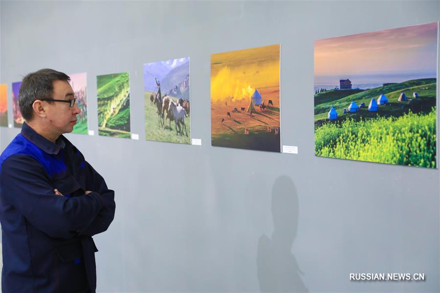 В Астане открылась фотовыставка "Великолепный Китай, прекрасный Синьцзян" 