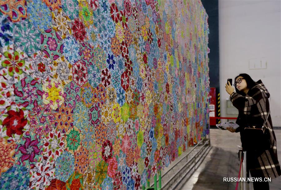 В Шанхае открылась международная ярмарка художественных ремесел