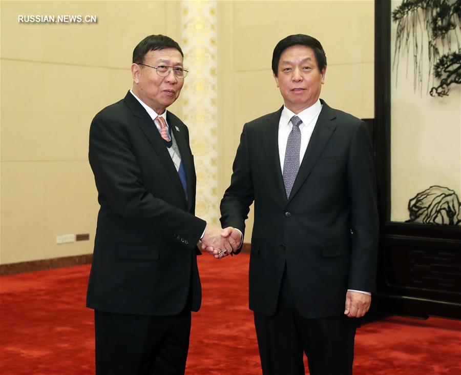 Ли Чжаньшу провел переговоры с главой парламента Таиланда