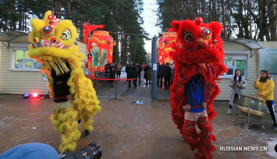 В Минске открылся фестиваль китайских фонарей