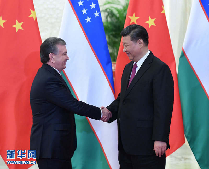 Си Цзиньпин встретился с президентом Узбекистана