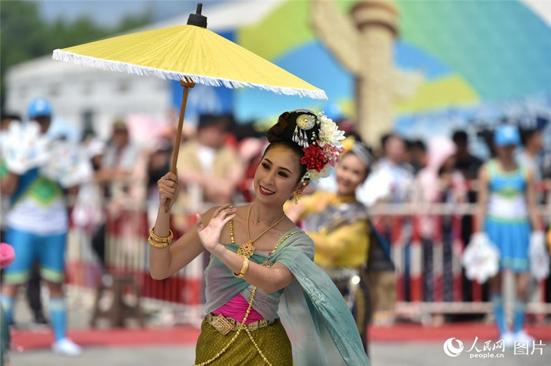 В Пекине прошёл Парад азиатских цивилизаций
