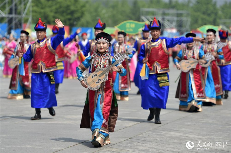 В Пекине прошёл Парад азиатских цивилизаций