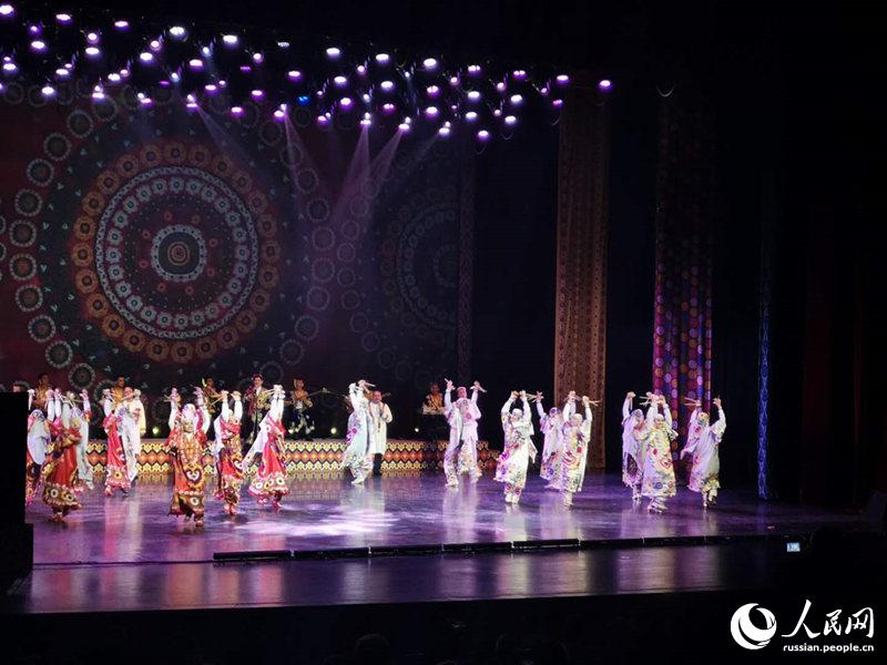В Пекине прошла церемония открытия Дней культуры Таджикистана