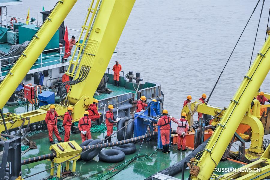 В Чжоушане завершилась укладка 500-киловольтного подводного кабеля с изоляцией из сшитого полиэтилена