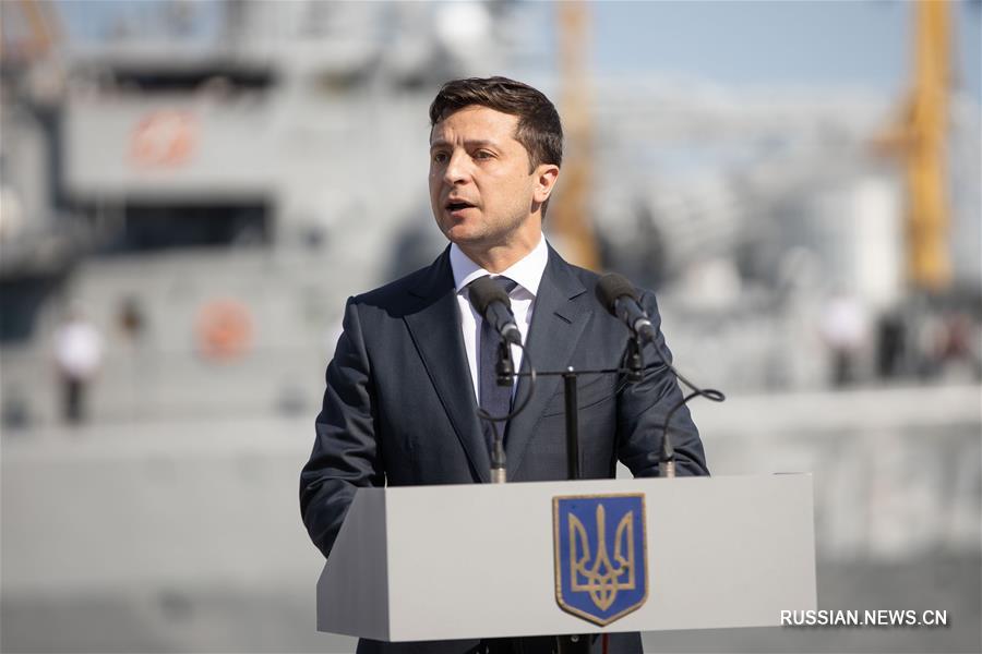 Президент Украины посетил военные учения в Одессе