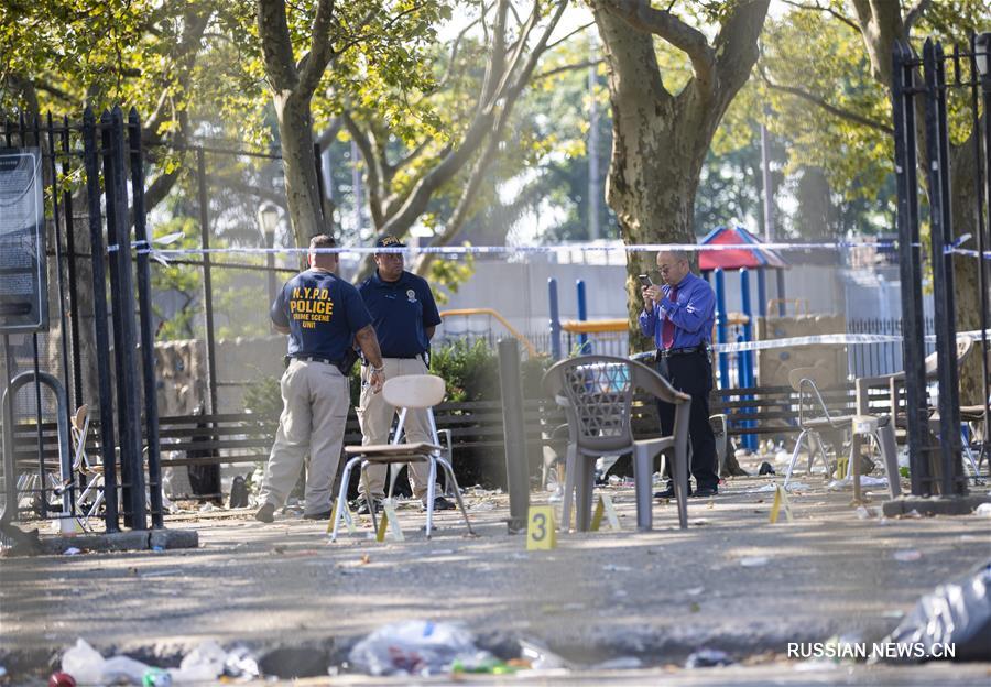В результате стрельбы в Нью-Йорке погиб один человек