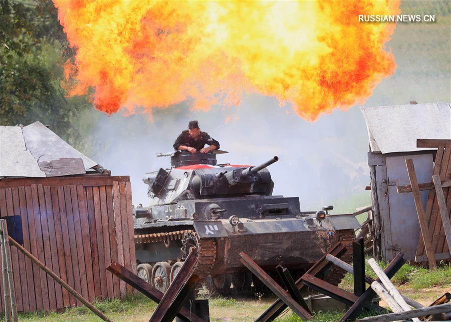 На "Линии Сталина" под Минском прошла военно-историческая реконструкция боев 1941 года