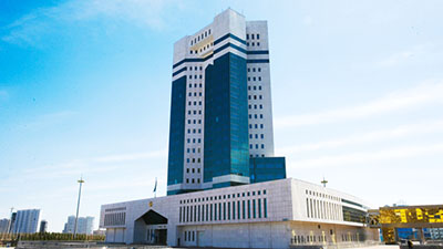 Аскар Мамин: Рост экономики Казахстана за 8 месяцев составил 4,3%
