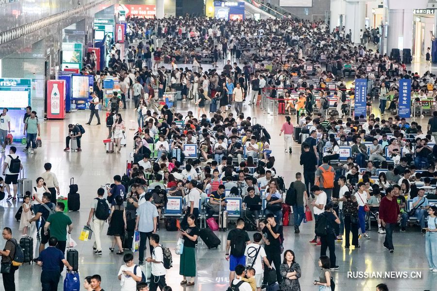 В Китае установлен рекорд по ежедневному ж/д пассажиропотоку во время Праздника середины осени