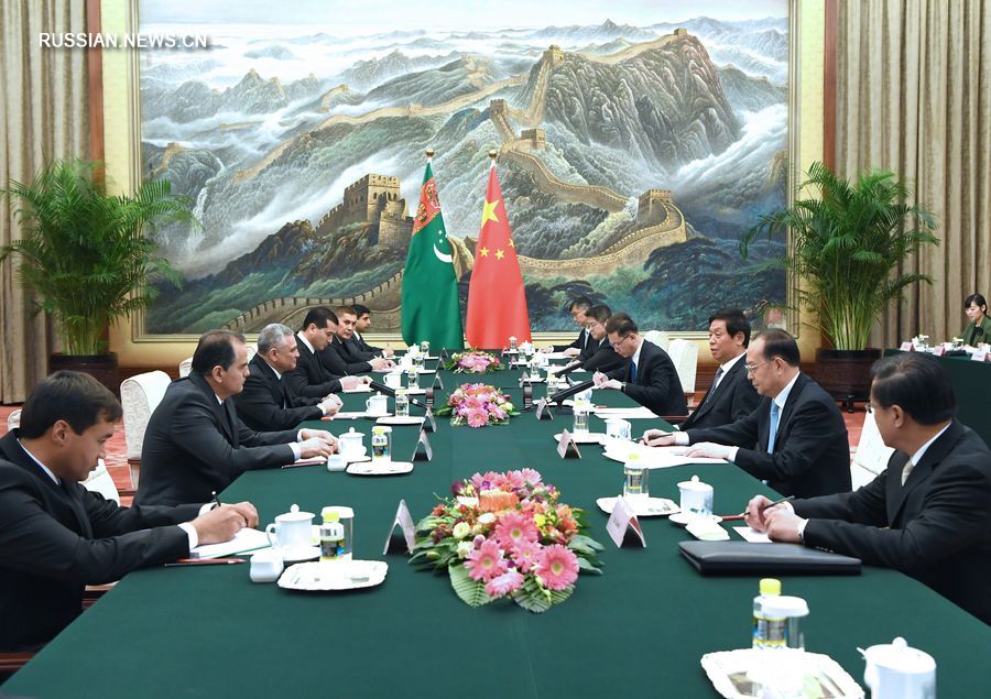 Ли Чжаньшу провел встречу с заместителем председателя меджлиса Туркменистана К. Бабаевым