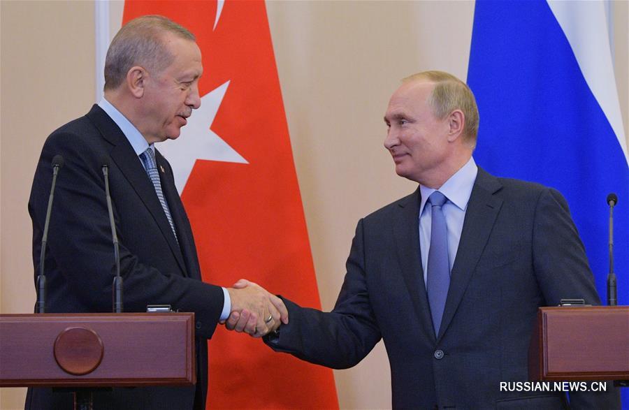 Россия и Турция подписали меморандум по ситуации на севере Сирии