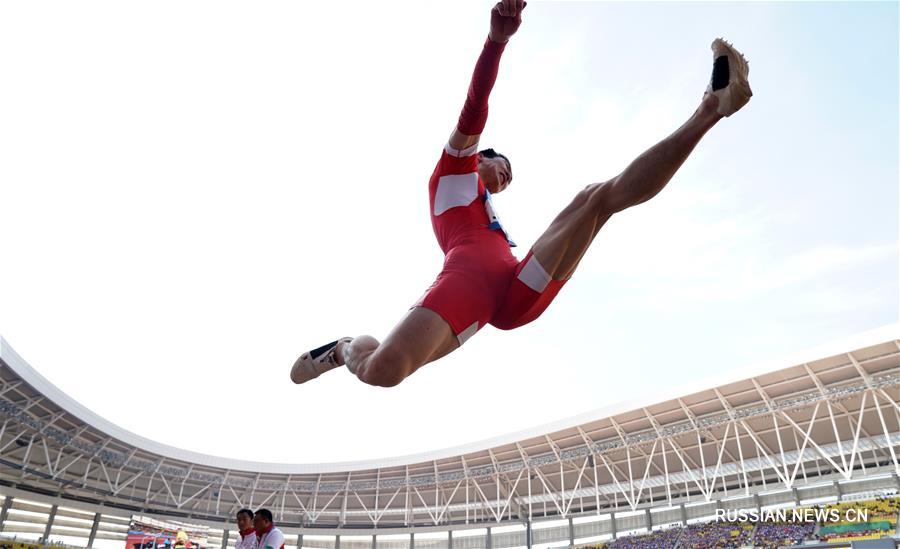 Всемирные военные игры -- Легкая атлетика: китайские атлеты получили "золото" и "серебро" в прыжках в длину 