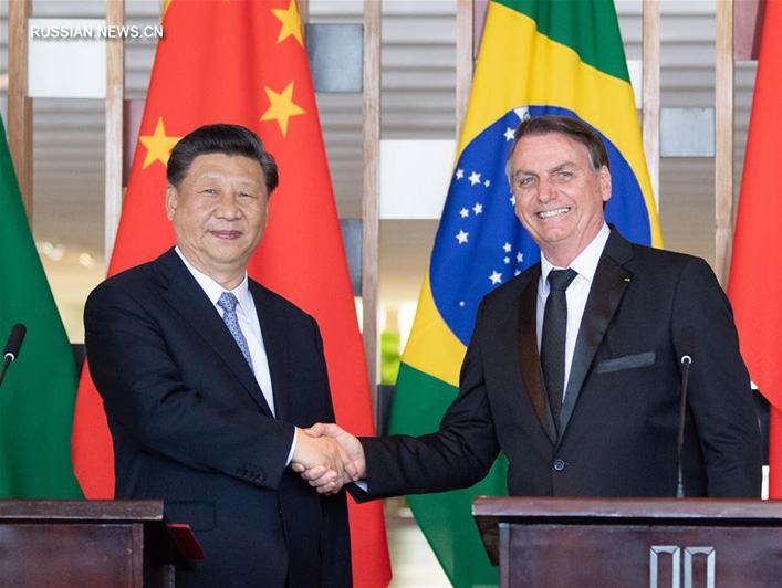 Си Цзиньпин провел переговоры с президентом Бразилии Ж. Болсонару