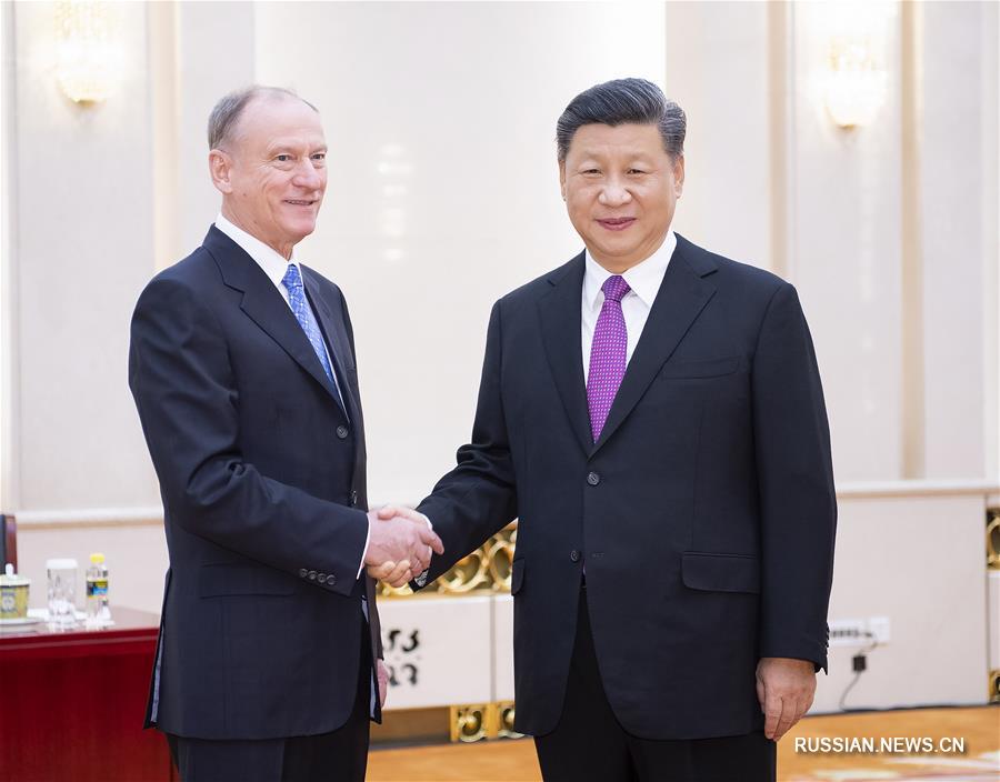 Си Цзиньпин подчеркнул важность решительной и твердой стратегической поддержки между Китаем и Россией
