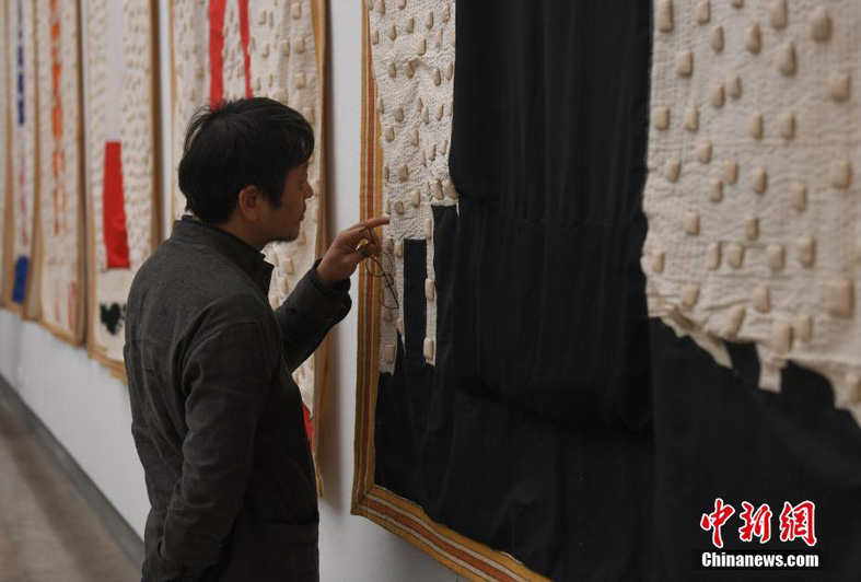 В городе Ханчжоу состоялась выставка волокнистого искусства