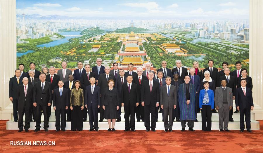 Си Цзиньпин на встрече с гостями международного форума "Цунду-2019" призвал к защите мультилатерализма