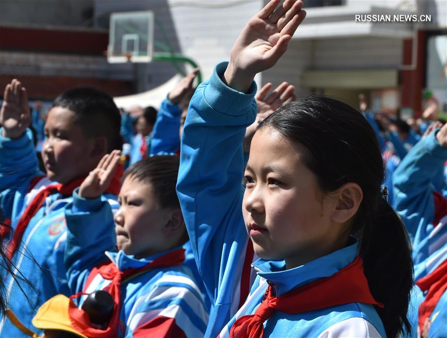 В 2019 году инвестиции в образовательный сектор Тибета достигли 27,2 млрд юаней