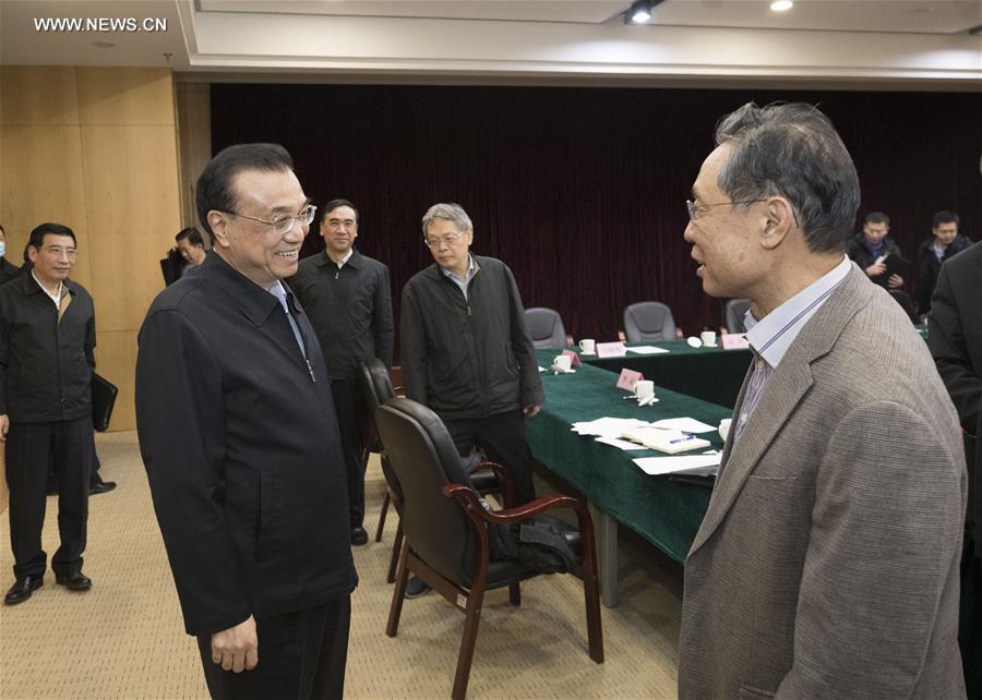 Премьер Госсовета КНР призвал ускорить разработку вакцины и препаратов против эпидемии