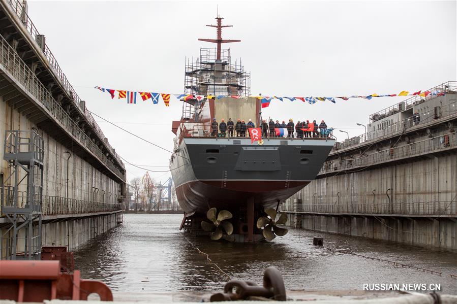 В Петербурге спустили на воду корвет "Ретивый"