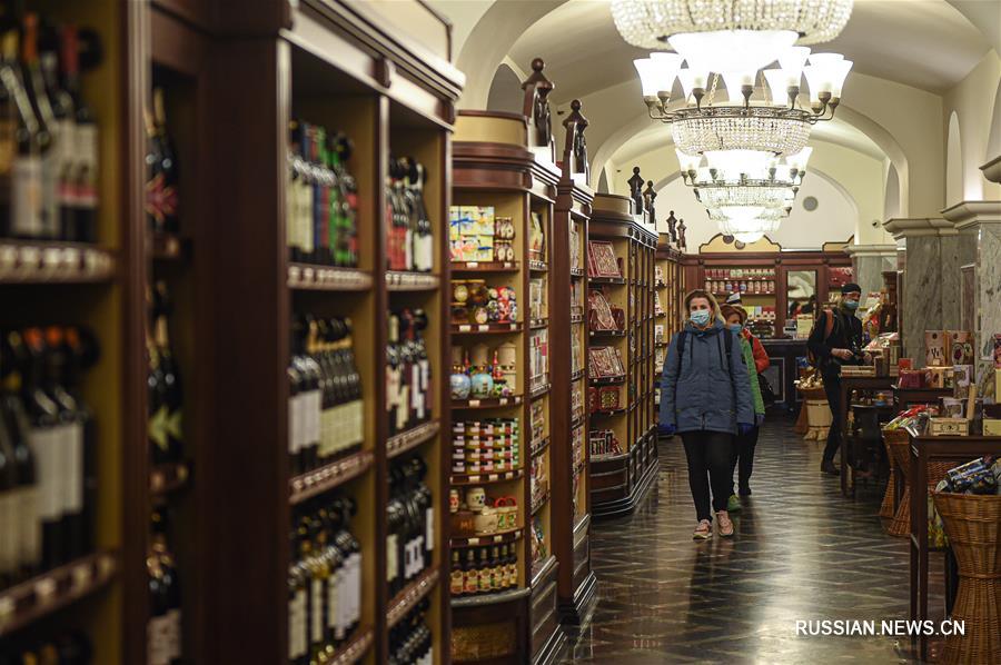 В Москве вновь открылся ГУМ