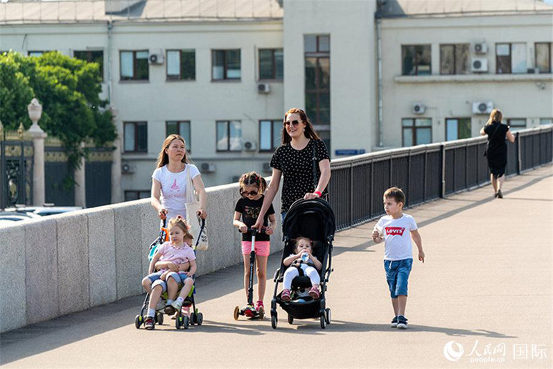 В Москве отменили режим самоизоляции