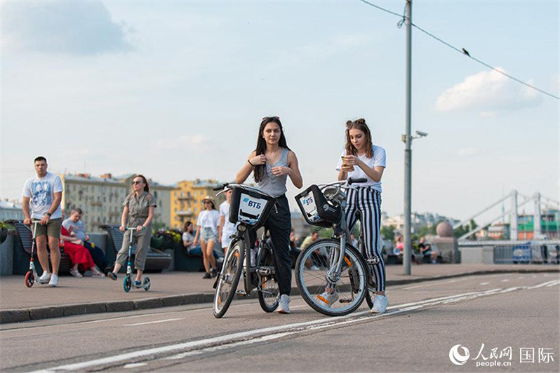 В Москве отменили режим самоизоляции