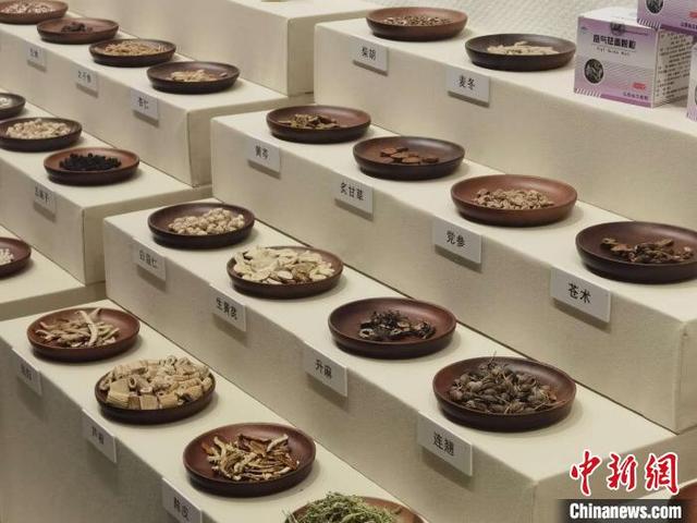 В Музее провинции Шаньси проводится тематическая выставка на тему борьбы с эпидемией