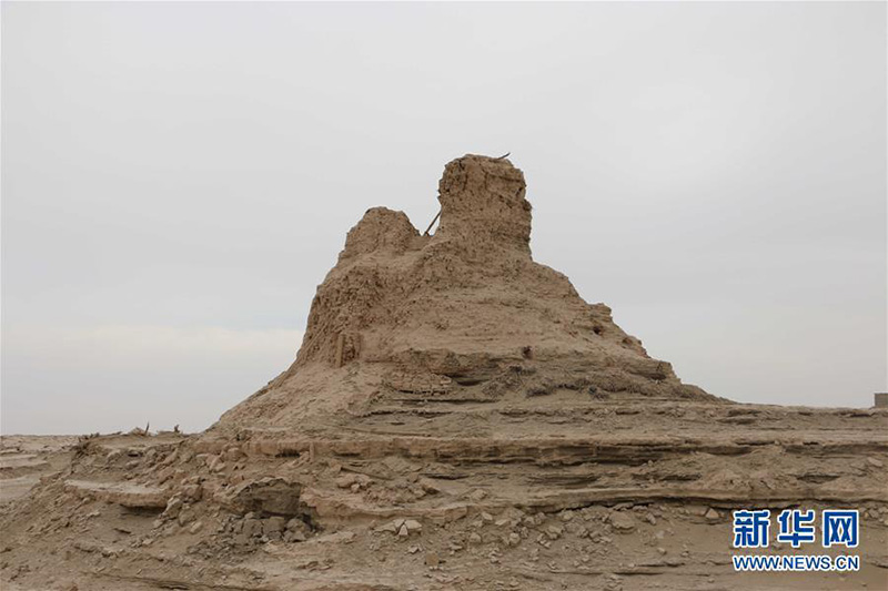 Китай восстанавливает архитектурные объекты в древнем городе Лоулань в Синьцзяне