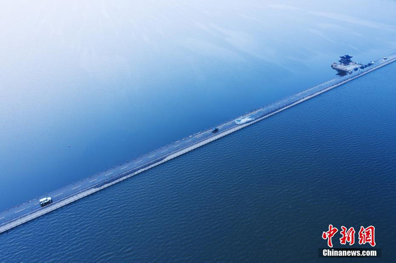 «Самая красивая дорога вдоль воды» в китайской провинции Цзянси