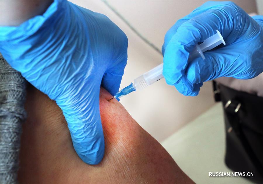 35 процентов населения Беларуси уже получили прививки от гриппа