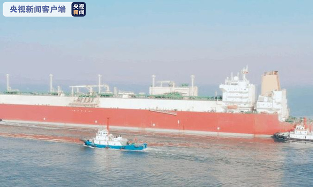 Нефтехимический гигант Китая впервые разгрузил крупнейший в мире танкер СПГ