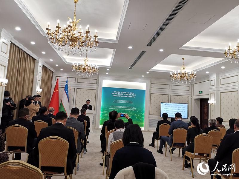 В Пекине обсуждены перспективы сотрудничества в области медицины между Китаем и Узбекистаном
