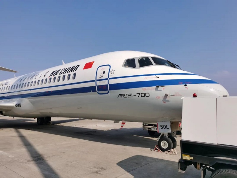 Авиакомпания Air China получила третий самолет ARJ21